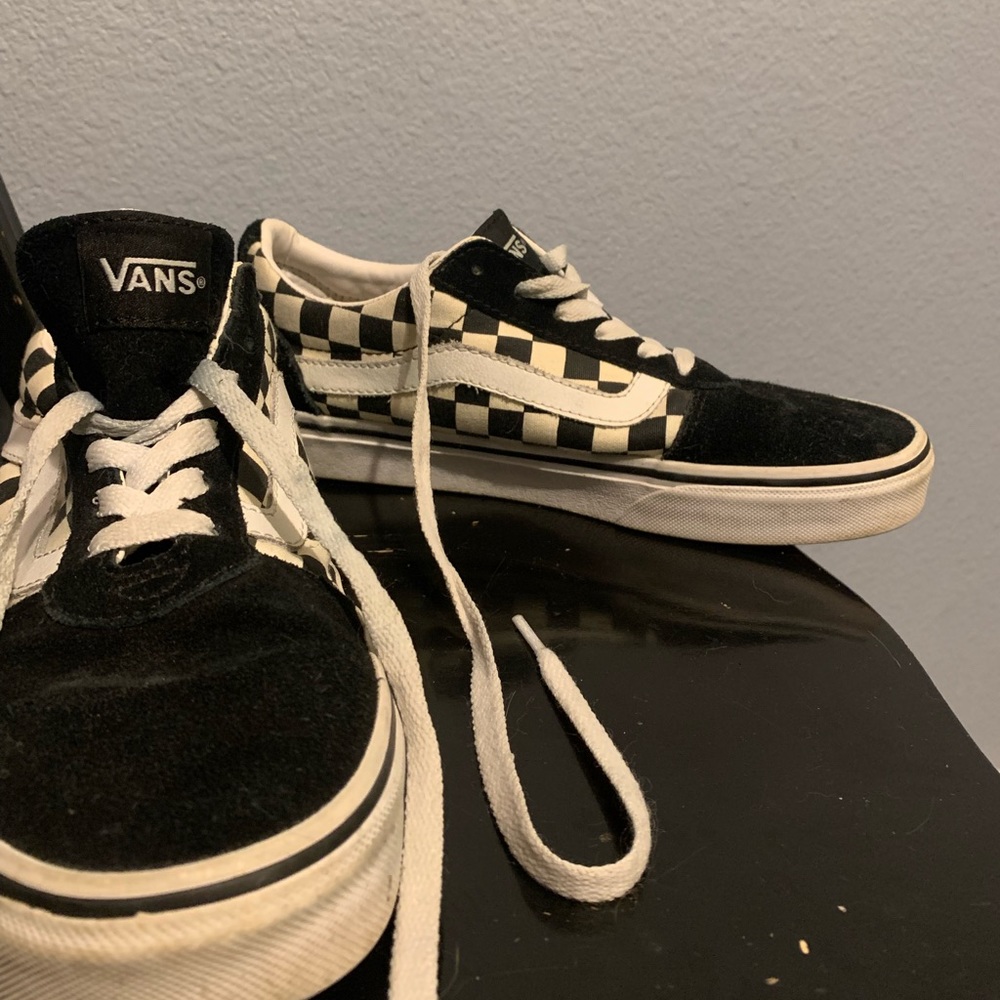 VANS the checkered low tops 🛹